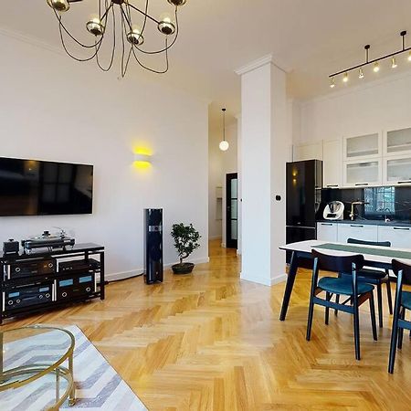 Апартаменты Big Modern Apart - Market Square - Nice View - Next To Town Hall Вроцлав Экстерьер фото